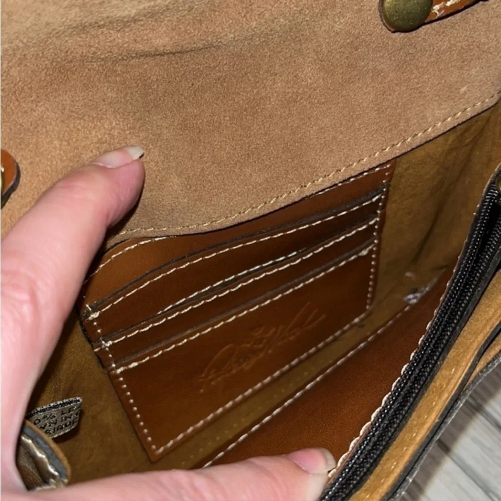 Patricia Nash Torri Spring Printed Leather Mini Crossbody Bag/Convertible Clutch - Picture 9 of 16